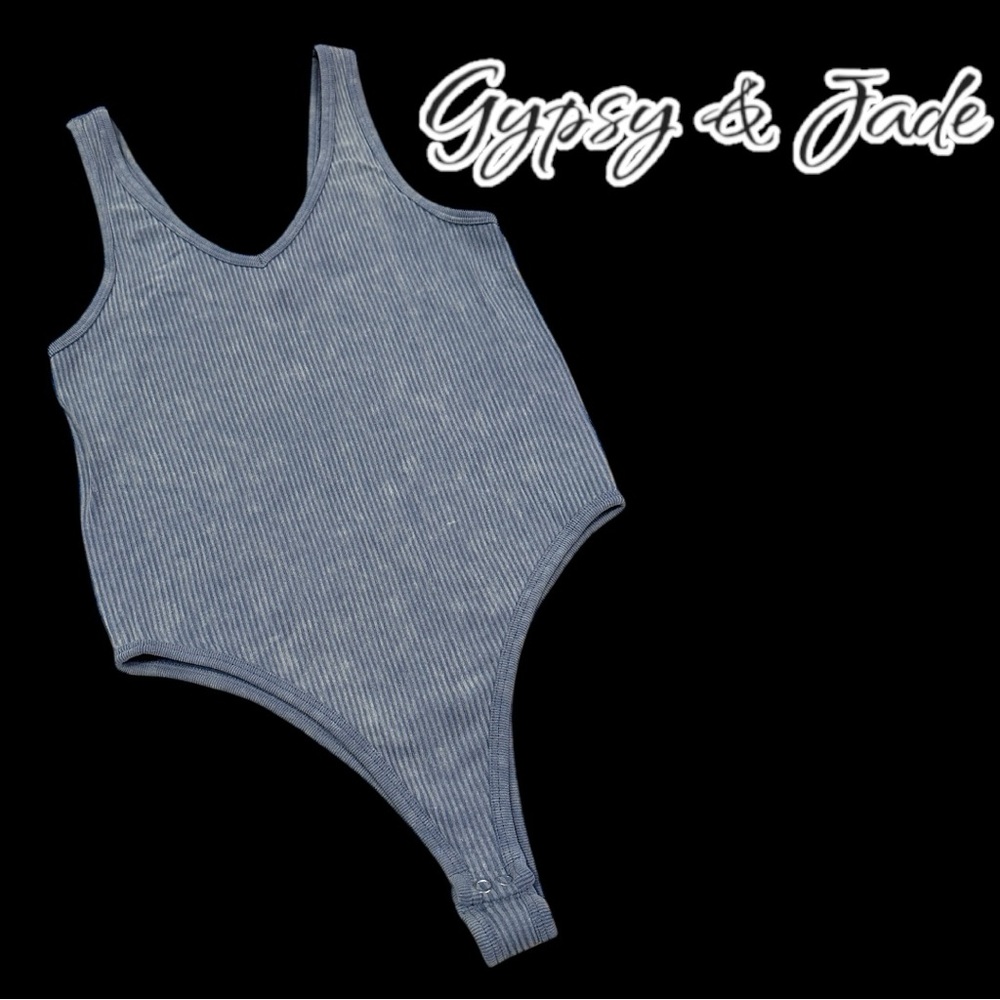 EUC (Worn once) Gypsy & Jade Ribbed Tank Bodysuit in Slate Blue.  Size XS/S